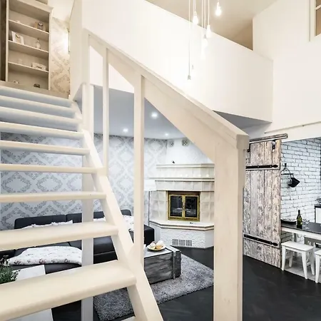 Bpr Vintage Garden With Terrace & Sauna Apartment *