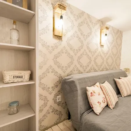 Bpr Vintage Garden With Terrace & Sauna Apartment Budapest