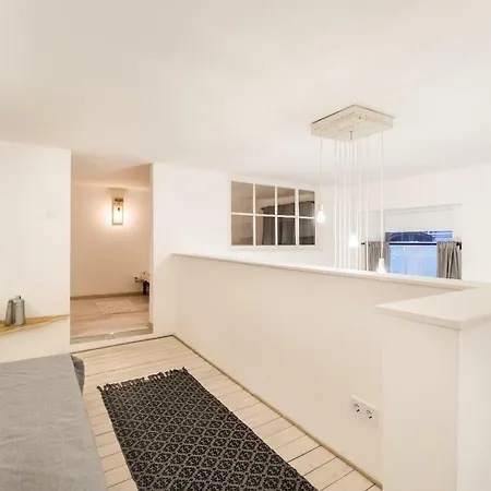 Apartment Bpr Vintage Garden With Terrace & Sauna *