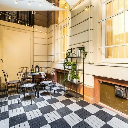 Apartment Bpr Vintage Garden With Terrace & Sauna Budapest