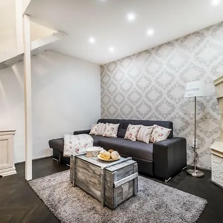 Apartment Bpr Vintage Garden With Terrace & Sauna